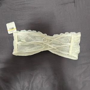 Free people cream/white lace bralette with criss-cross strap open back